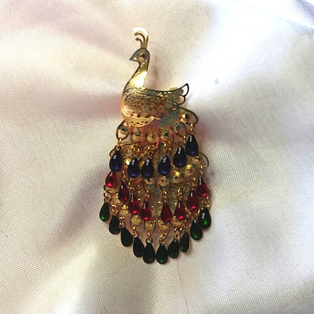 Gold Peacock Pendant/Pin